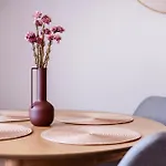 Apartment Park Podolski Deluxe By Bookinghost